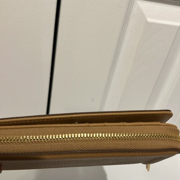Nanette Lepore Tan Wallet Clutch - Picture 4 of 13